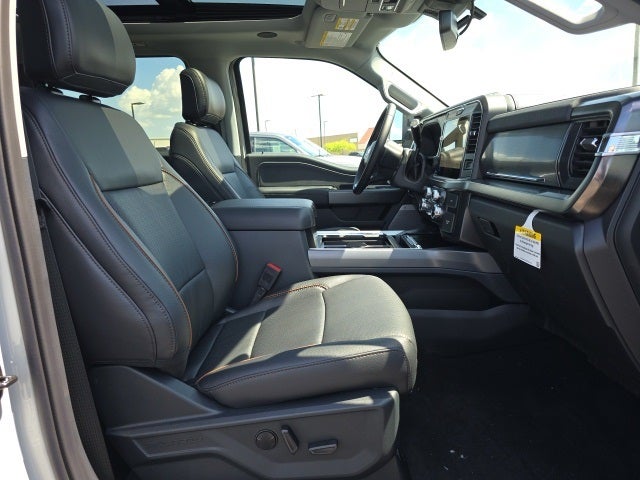 2025 Ford F-350SD Lariat