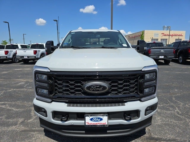 2025 Ford F-350SD Lariat