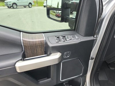 2021 Ford F-350SD Lariat