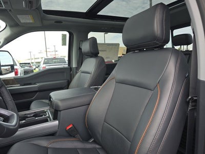 2027 Ford F-350SD Lariat DRW