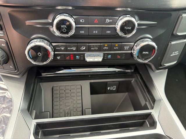 2026 Ford F-450SD Lariat DRW