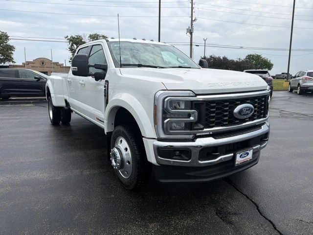 2026 Ford F-450SD Lariat DRW