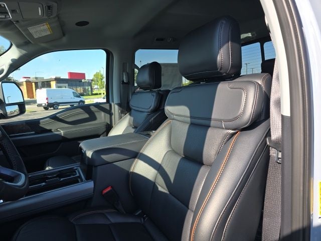 2026 Ford F-450SD Lariat DRW