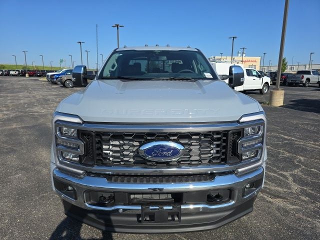 2026 Ford F-450SD Lariat DRW
