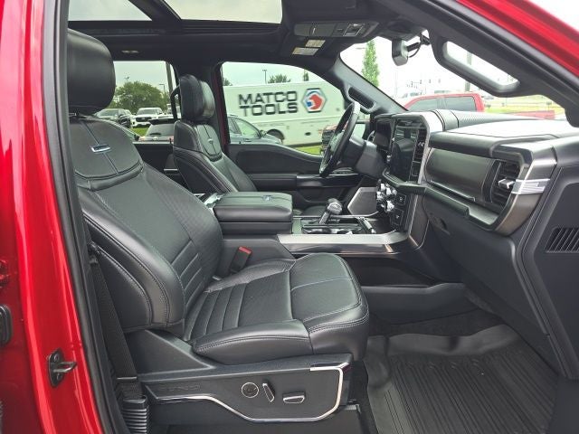 2025 Ford F-150 Platinum