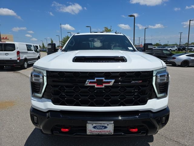 2025 Chevrolet Silverado 2500HD ZR2