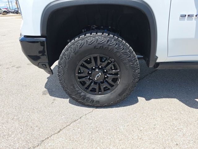 2025 Chevrolet Silverado 2500HD ZR2