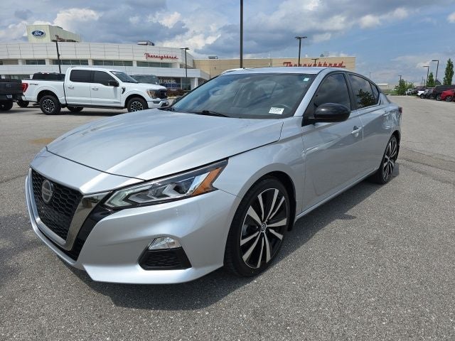2022 Nissan Altima 2.5 SR