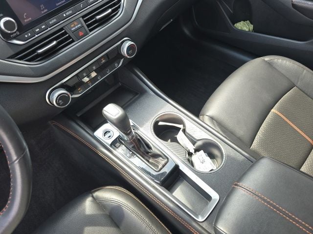 2022 Nissan Altima 2.5 SR