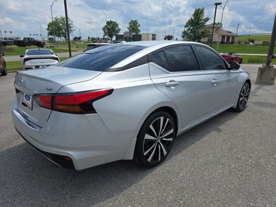 2022 Nissan Altima 2.5 SR