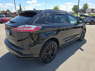 2022 Ford Edge SE