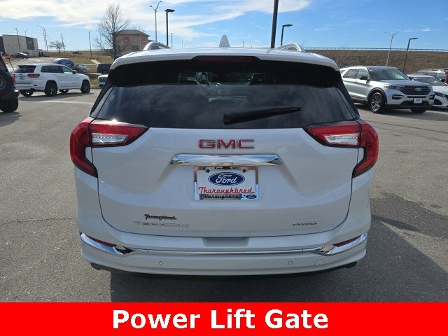 2022 GMC Terrain Denali