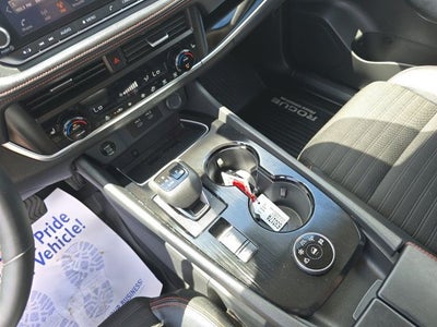 2025 Nissan Rogue Rock Creek