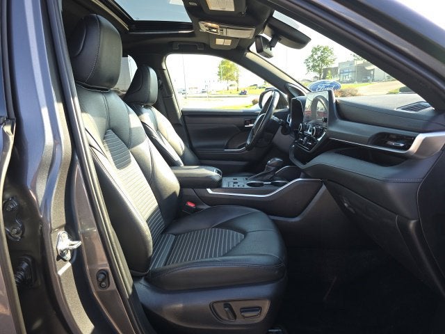 2023 Toyota Highlander XSE