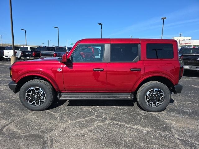 2026 Ford Bronco Outer Banks®