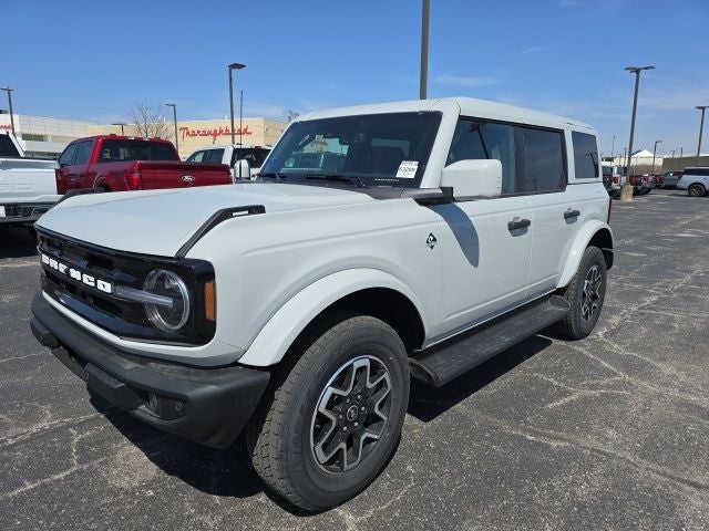 2026 Ford Bronco Outer Banks®