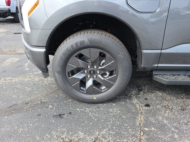 2025 Ford F-150 Lightning Flash™