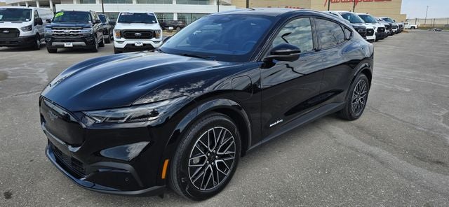 2026 Ford Mustang-Mach-e Premium's photo