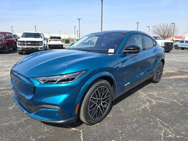2026 Ford Mustang-Mach-e Premium's photo