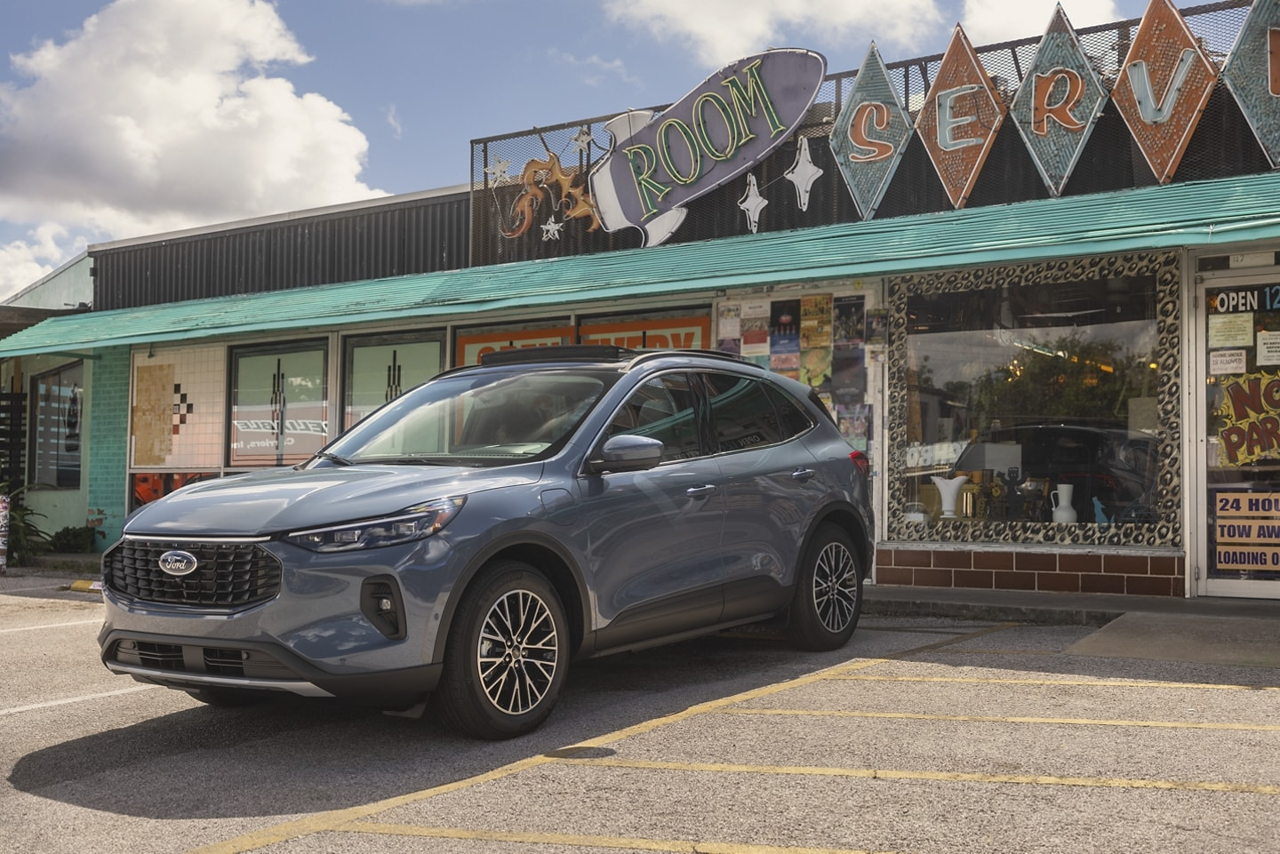 2023 Ford Escape exterior